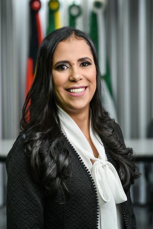 Raquel Núbia Gomes Silva